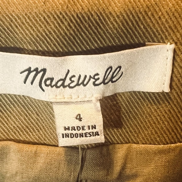 NWT Made-well Crop Vest Khaki Brown size 4 US - Picture 6 of 6